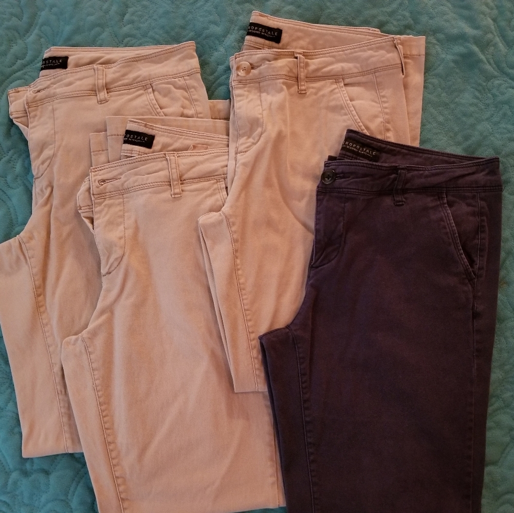 4 pairs aeropostale twill pants khaki/ navy